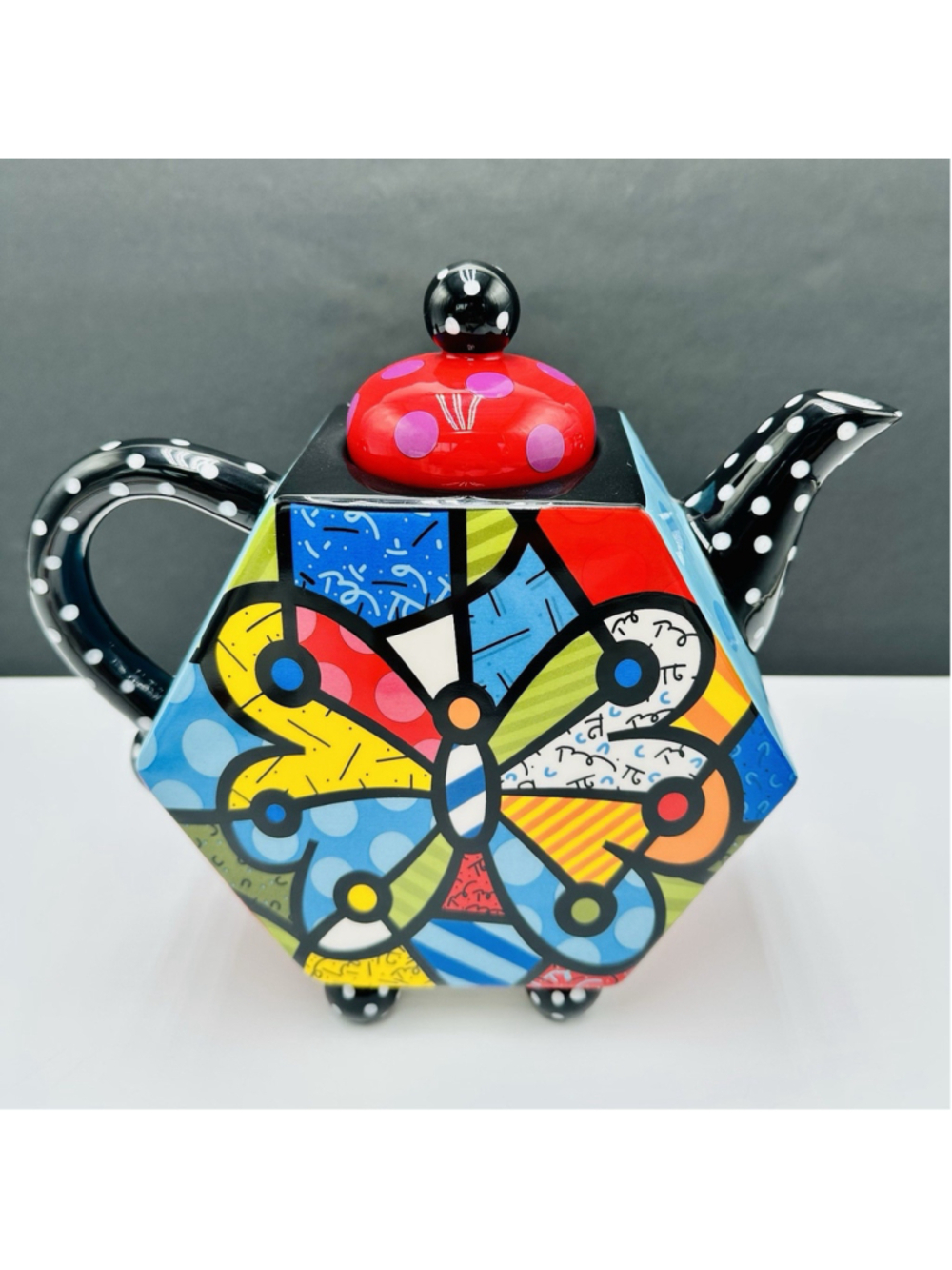 Romero Britto Butterfly Teapot 2009 Signed Ceramic Whimsical Artsy 9.5” x 8” - Picture 6 of 15